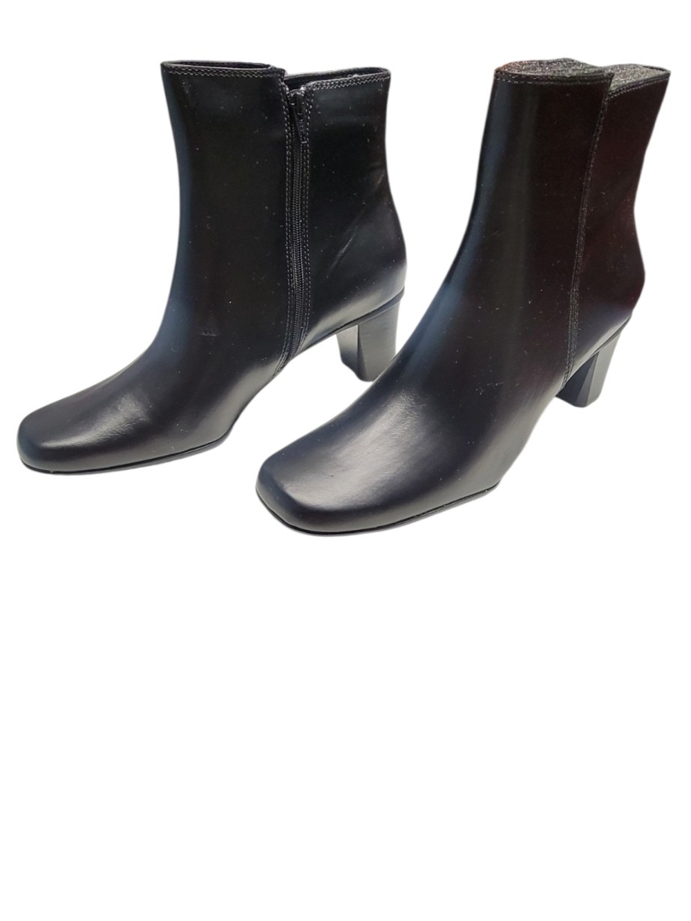 Classic Garth Black Smooth Women's Ankle Boots - Sleek Zip Side Heel